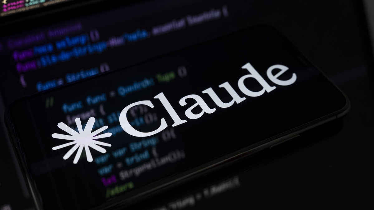 Chợ đen Trung Quốc bán API Claude AI rẻ hơn 90% so với hàng thật, tưởng hời nhưng hóa ra người dùng mới là món hàng bị bán