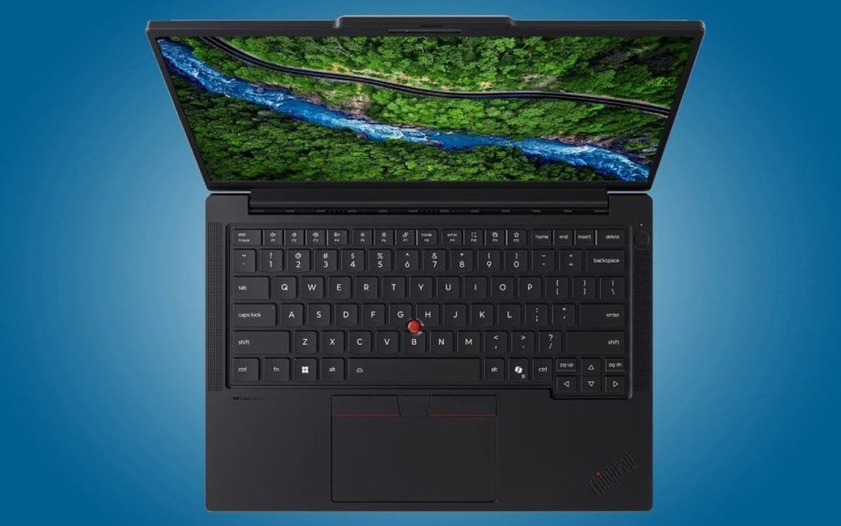 ThinkPad P14s Gen 7: Laptop workstation 14 inch với RAM lên đến 96 GB
