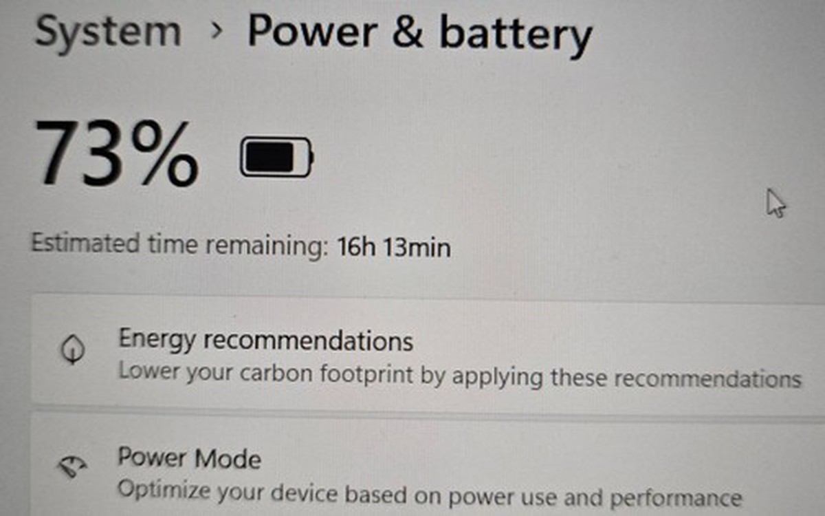 Dùng Intel suốt 30 năm, đổi sang chip Qualcomm, pin laptop dùng gần 2 ngày