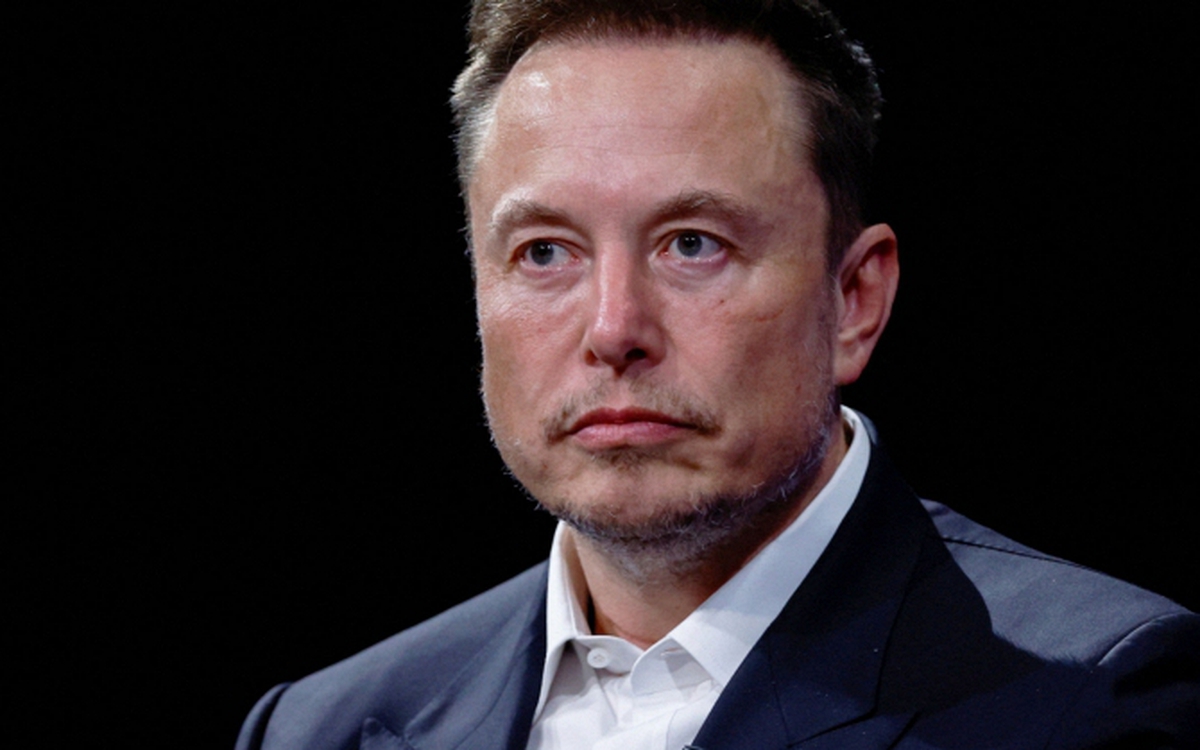 Tỷ phú Elon Musk dự báo tương lai 20 năm nữa gây chấn động: Con người vẫn nên học đại học