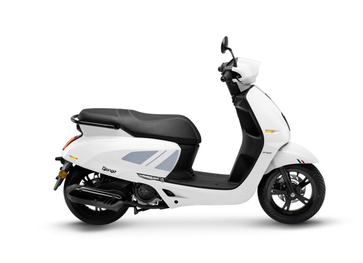 Peugeot chính thức trình làng mẫu xe tay ga Django Compact: Xe ga retro kiểu Pháp giá mềm, liệu có đủ sức hút người dùng Việt?