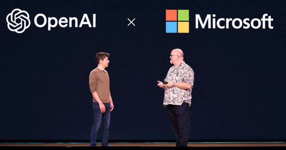 Satya Nadella nói Microsoft vẫn có lợi lớn dù OpenAI đổi thỏa thuận hợp tác