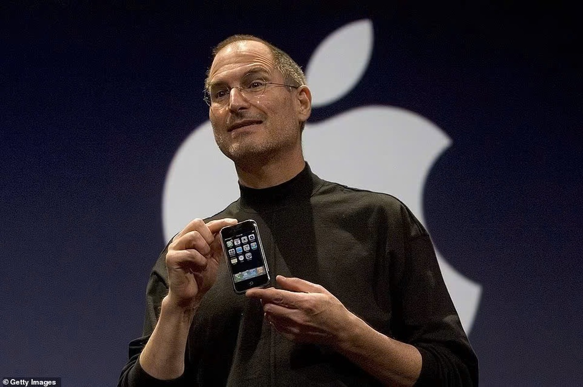 Steve Jobs: Người đưa Apple từ garage nhỏ đến biểu tượng công nghệ toàn cầu