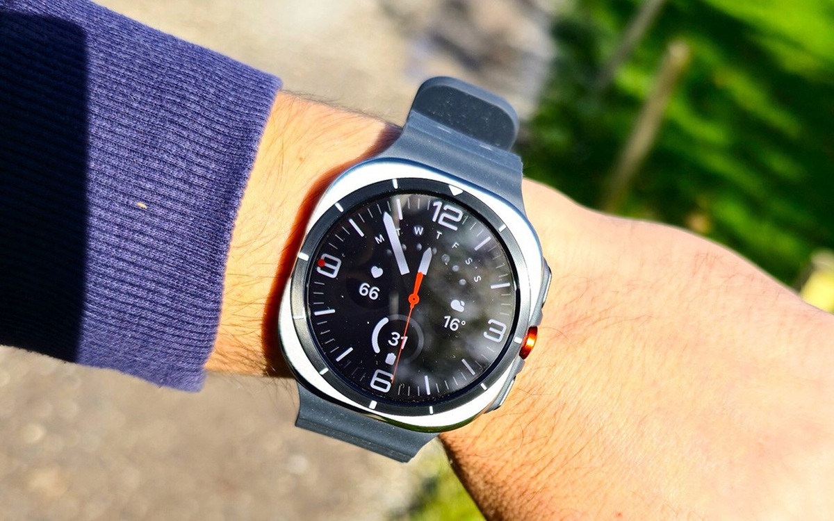 Galaxy Watch Ultra 2 lộ thiết kế mới: Samsung chỉ tinh chỉnh nhẹ nhưng lại có một thay đổi khiến fan chú ý