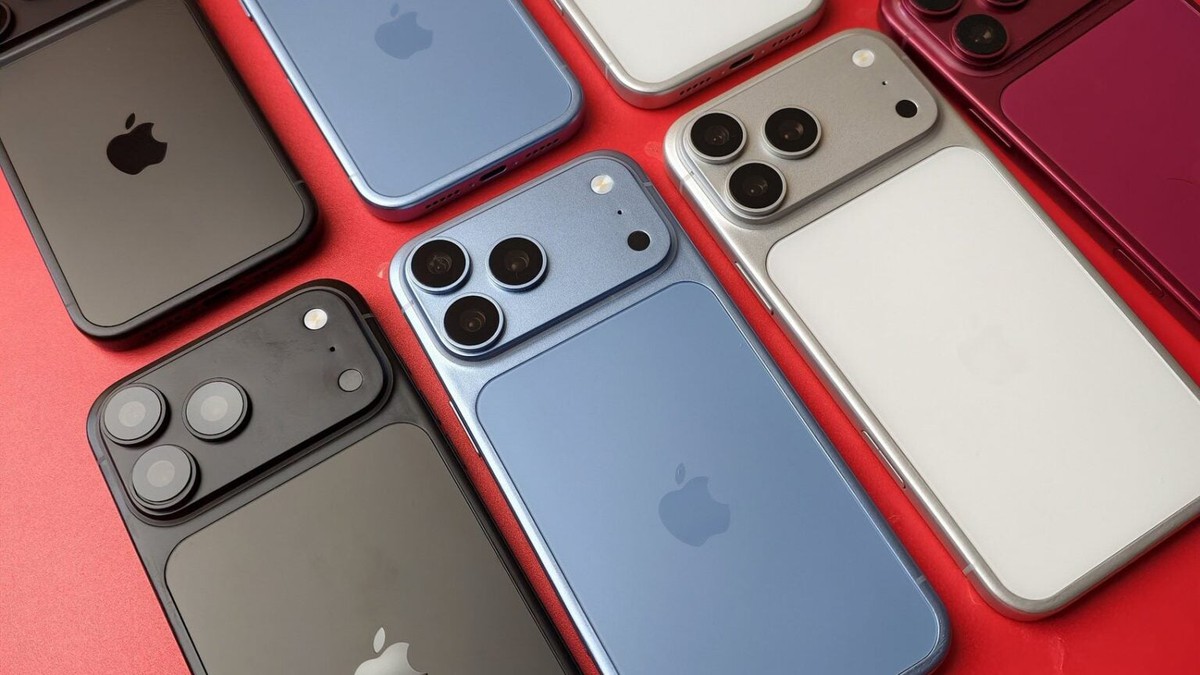 iPhone 18 Pro lộ diện qua mô hình thực tế: Apple sắp có màu đỏ đậm và xanh dương nổi bật nhất nhiều năm qua?