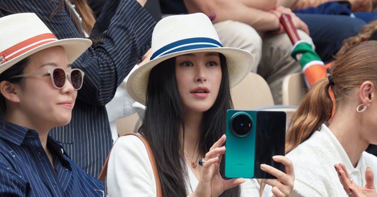 vivo X Fold 6 bất ngờ lộ diện tại Roland Garros, hé lộ thiết kế trước ngày ra mắt