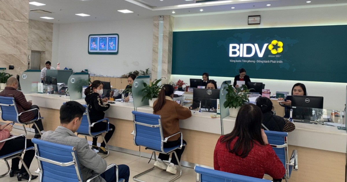Trường hợp tài khoản ngân hàng Vietcombank, VietinBank, Agribank, BIDV... bị phong tỏa ngay lập tức