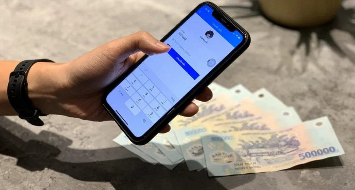 Công an sẽ kiểm tra giao dịch chuyển khoản của người dân trong trường hợp sau