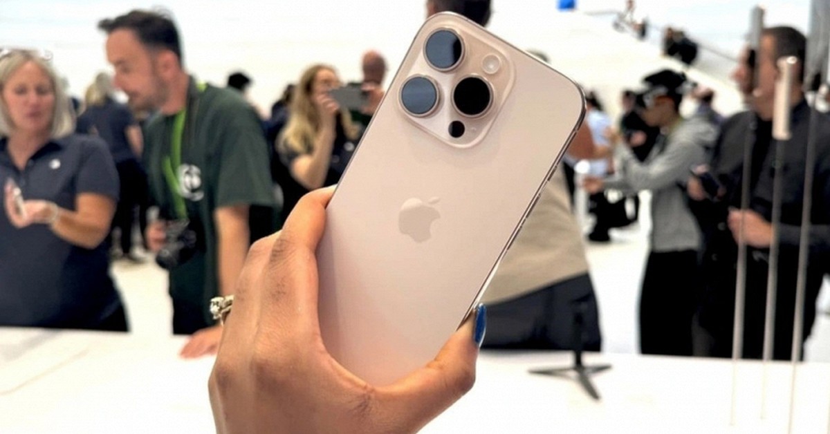 Chiếc iPhone đáng mua hơn cả iPhone 17 Pro Max