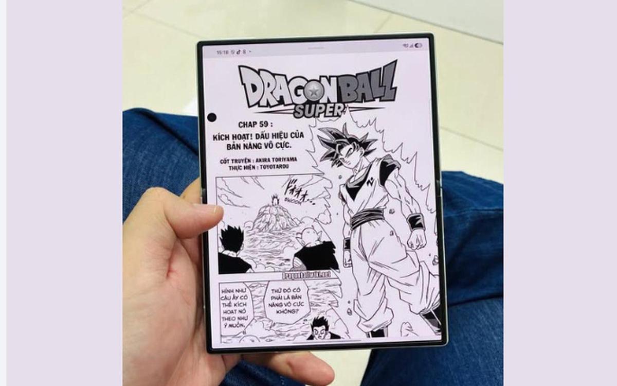 Đọc truyện tranh trên Galaxy Z Fold8 sướng hơn máy đọc sách? Lý do nằm ở tỷ lệ 4:3