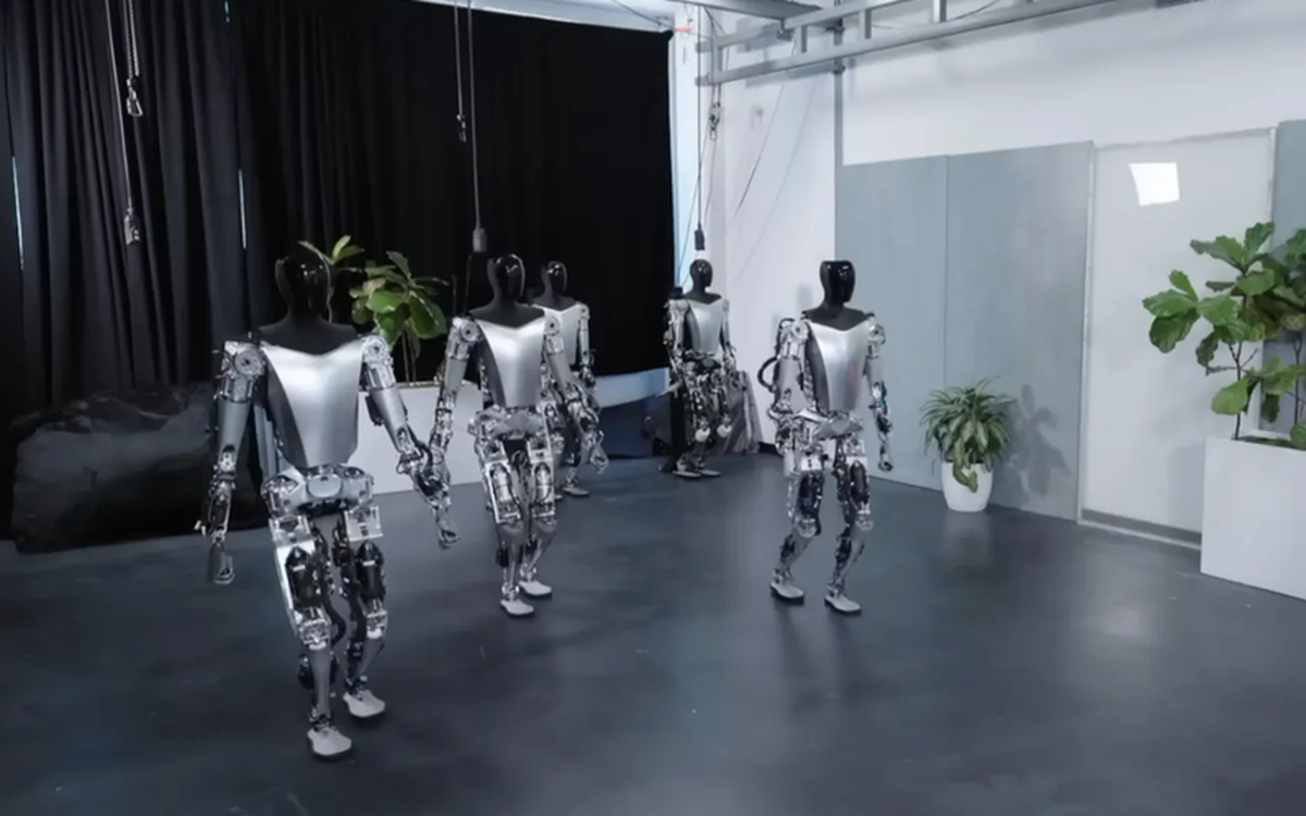 Elon Musk dự đoán robot sẽ vượt bác sĩ phẫu thuật trong 3 năm
