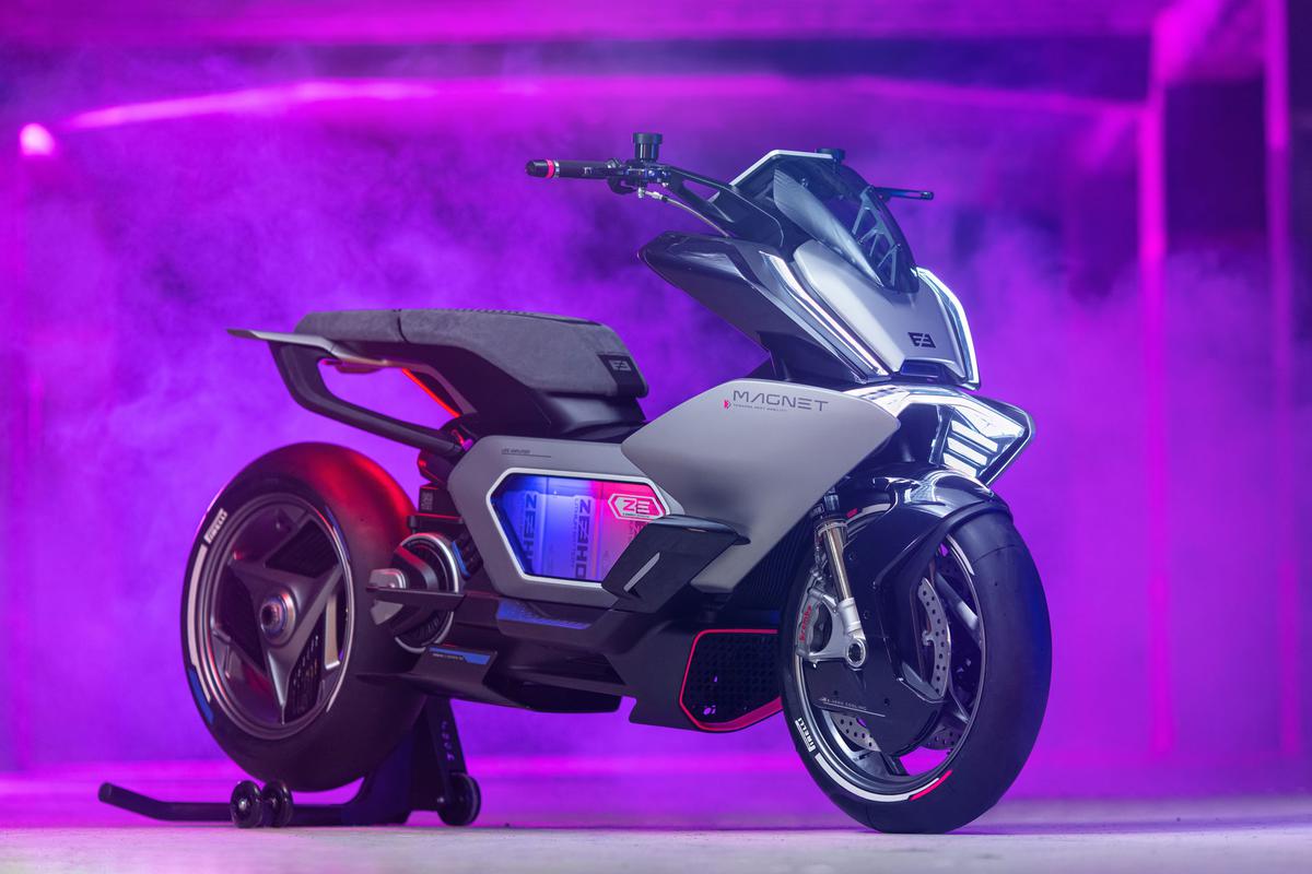 Xe tay ga điện Zeeho Magnet vừa ra mắt có gì mà khiến đàn anh Honda SH phải dè chừng?