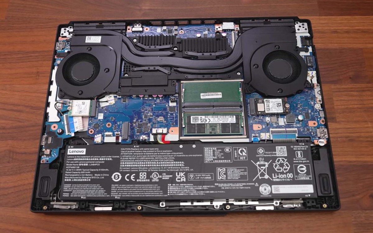 Mua laptop gaming 64 GB RAM, bảo hành xong máy chỉ còn 32 GB