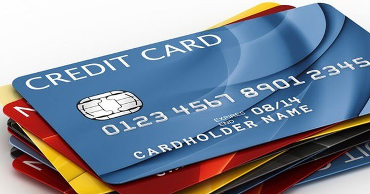 Thẻ Visa và thẻ ATM nội địa khác nhau thế nào, dùng ra sao?