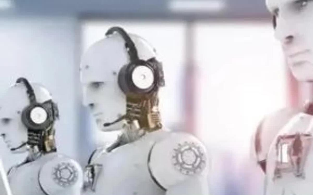 AI đang tạo ra thị trường lao động "hai tầng" tại Anh