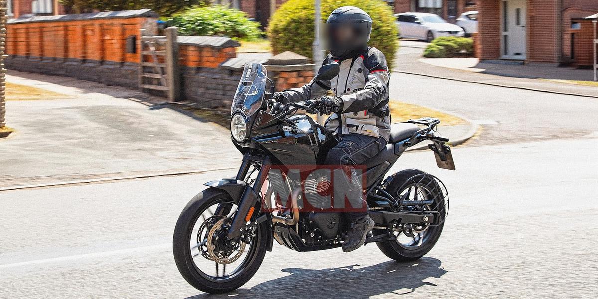 So kè Yamaha Tenere 700, vua phượt Royal Enfield Himalayan 750 lộ diện cùng hàng tá công nghệ