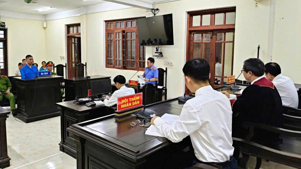 Hành động khó hiểu của người đàn ông có giao dịch chuyển khoản 499.999.999 đồng