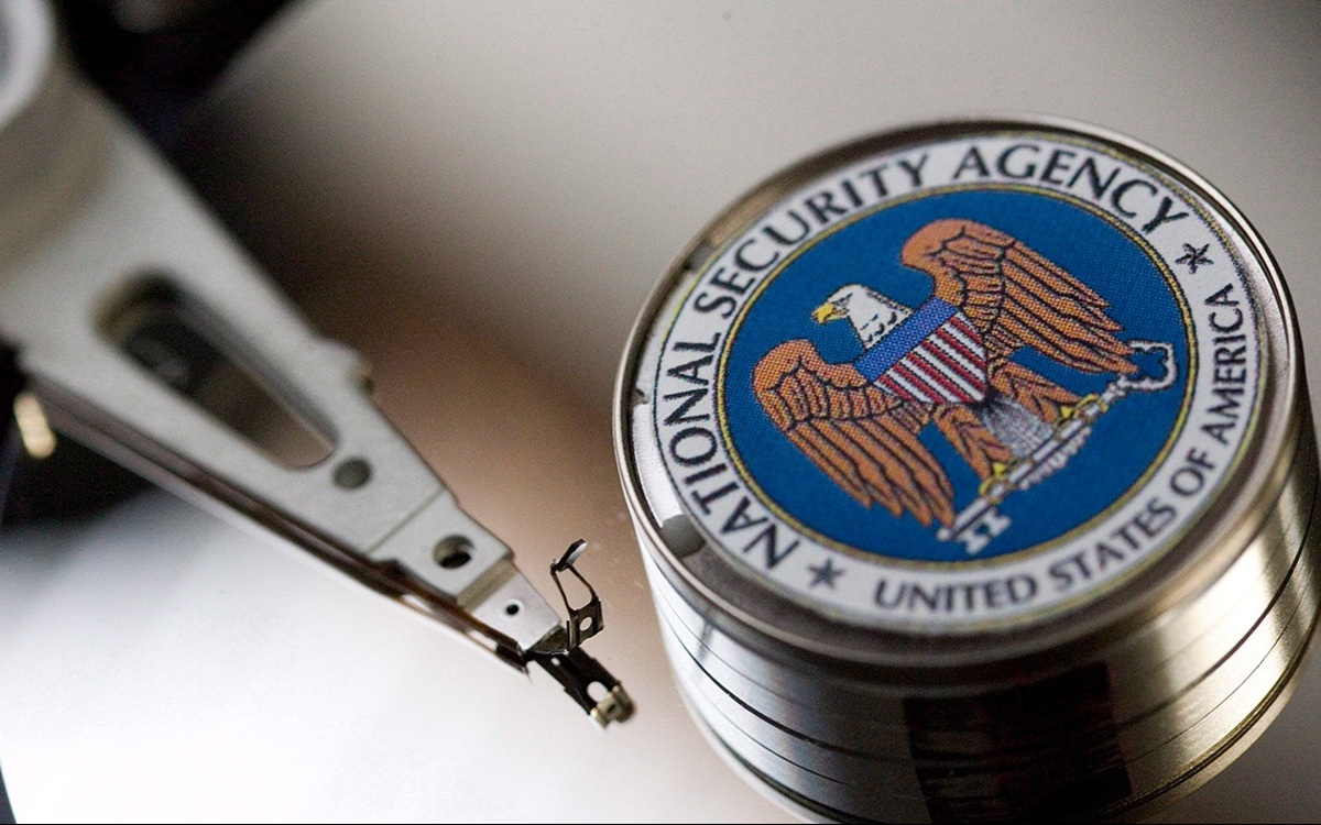 Edward Snowden xác nhận dữ liệu hacker tối mật của NSA là có thật