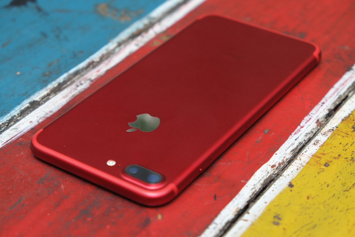 Apple ra iPhone 7 đỏ, người đau nhất chính là Samsung?
