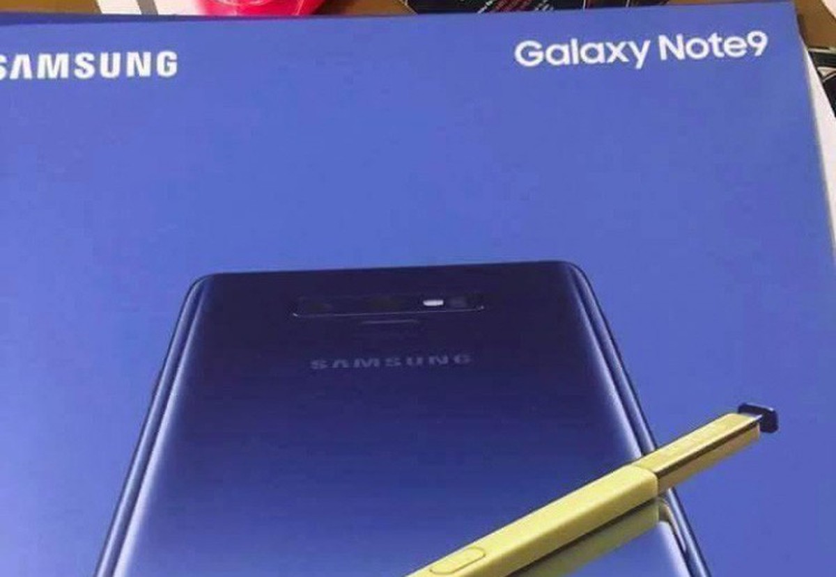 Lộ ảnh poster chính thức của Samsung Galaxy Note 9