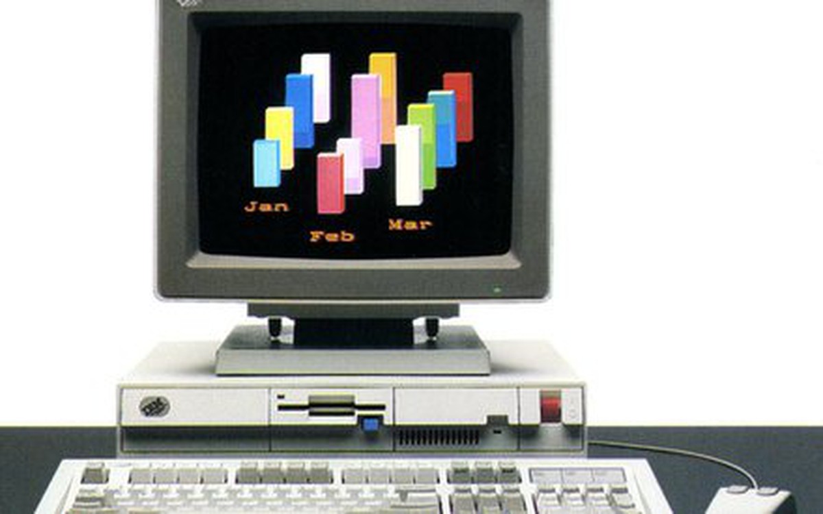 [Chuyện xưa tích cũ] Huyền thoại về chiếc PC PS/2 của IBM (P.1)