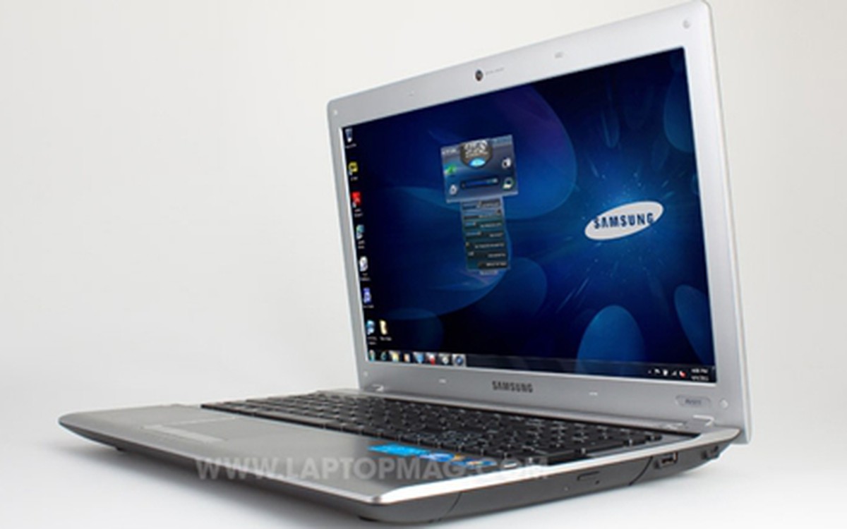 Đánh giá chi tiết Samsung RV511: Rẻ mà sang