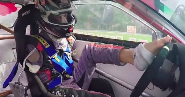 Bartek Ostalowski – The only professional sports racer without arms in the world