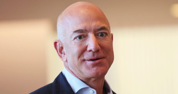 Jeff Bezos buys a new home after weeks of charity work