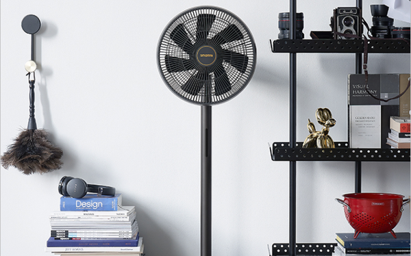Xiaomi launched the Smartmi DC Inverter Floor Fan 3 smart tree fan, priced at nearly 2.5 million VND