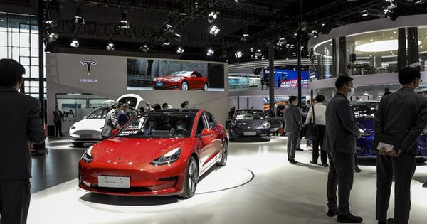 Having been declared ‘arrogant’ by the Chinese authorities, Tesla immediately apologized and promised to fix the defect.