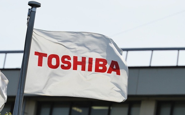 Toshiba considered accepting “selling itself” for 20 billion USD