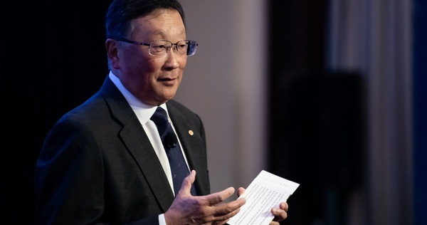 BlackBerry CEO admits recovery time is longer than expected