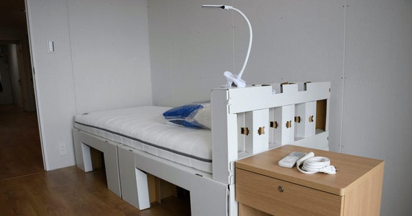 The American athlete posted a video on Twitter proving the “anti-sex carton bed at the Tokyo 2020 Olympics” theory is baseless
