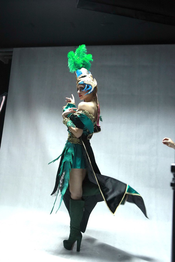 Chùm ảnh hậu trường nhắng nhít buổi cosplay Thần Ma Đại Lục 14