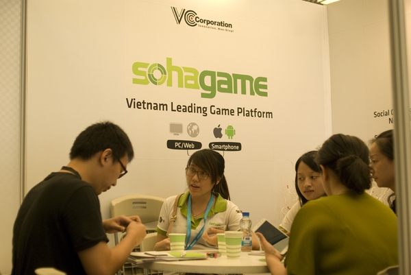 Ảnh gian hàng Việt Nam duy nhất tại ChinaJoy 2013 2