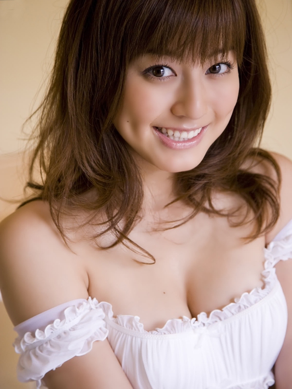 Yumi Sugimoto: Người đẹp ngây thơ đến từ Nhật Bản 7
