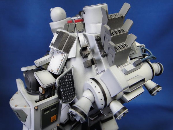 Mô hình người máy tự chế tuyệt đẹp của Titanfall 11