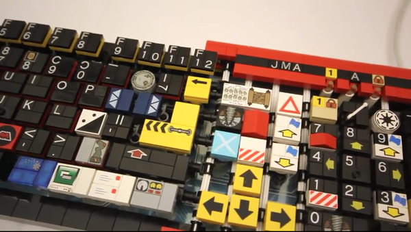 Ấn tượng bàn phím dành cho game thủ cuồng Lego 5
