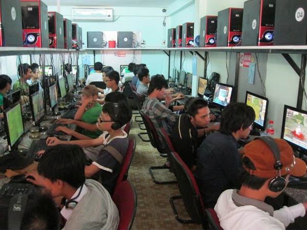 Có nên ngăn 'trẻ trâu' Việt Nam ra server ngoại chơi game? 3