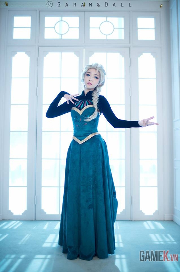 Bộ ảnh cosplay Elsa cực đẹp của Tomia 9