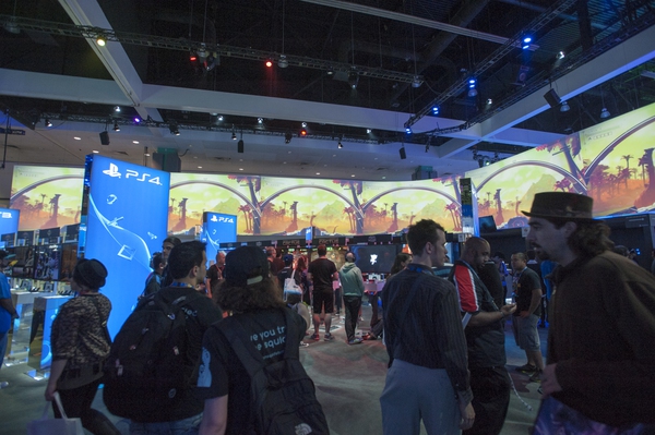 [Chùm ảnh] Toàn cảnh sự kiện danh tiếng E3 2014 130