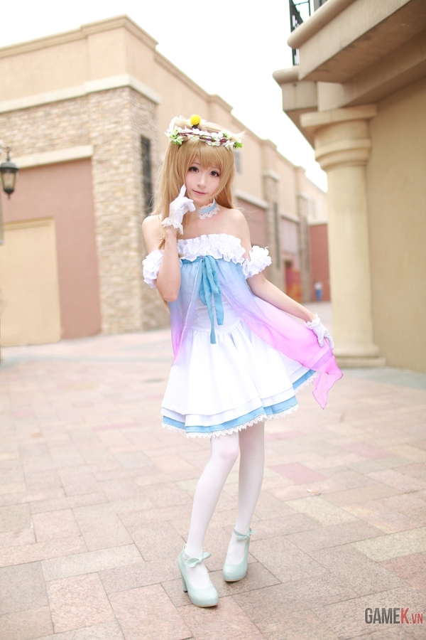 Bộ ảnh cosplay gợi cảm đến chảy máu mũi 36