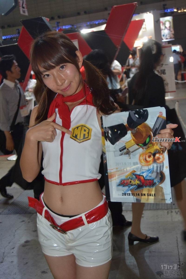 Muôn vẻ dễ thương của các showgirl tại Tokyo Game Show 2013 27