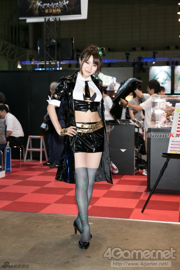 Chùm ảnh showgirl tuyệt đẹp khép lại Tokyo Game Show 2013 34