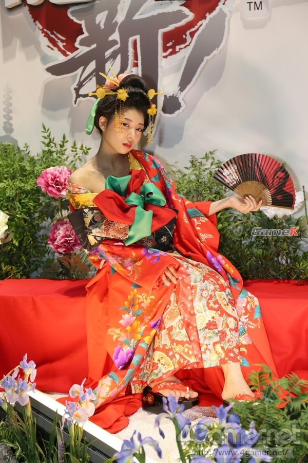 Chùm ảnh showgirl tuyệt đẹp khép lại Tokyo Game Show 2013 43