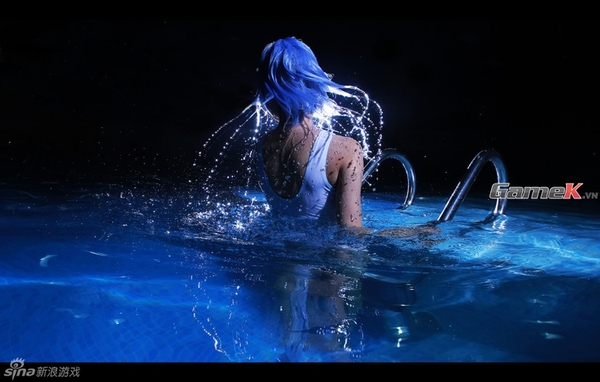 Bộ ảnh cosplay lung linh dưới nước về Rei Ayanami 8
