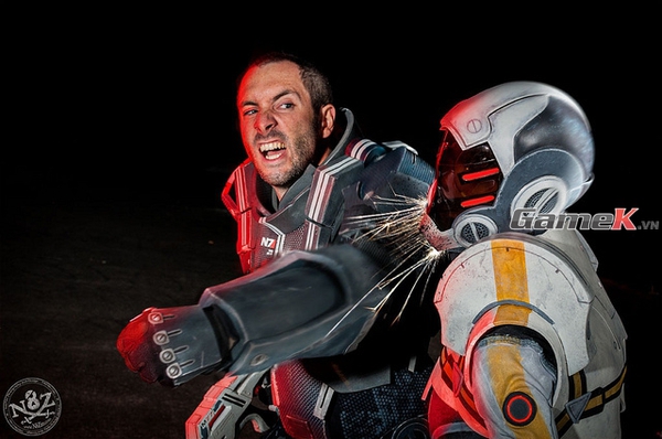 Bộ ảnh cosplay cực đỉnh về Mass Effect 2
