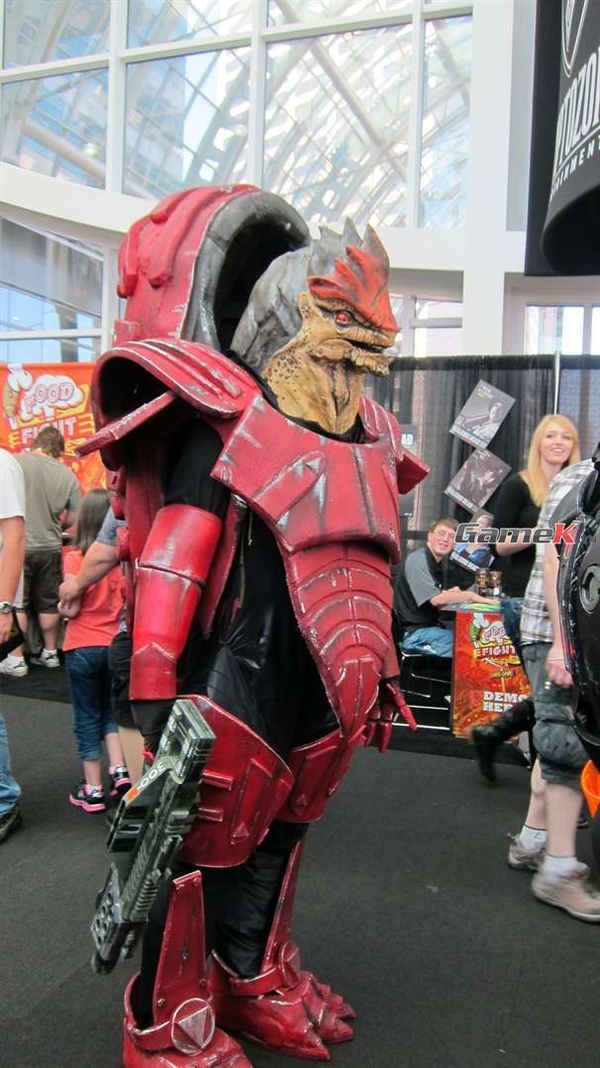 Bộ ảnh cosplay cực đỉnh về Mass Effect 17