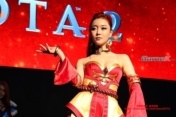 Các bộ cosplay DOTA 2 cực chất tại G-Star 2013 2