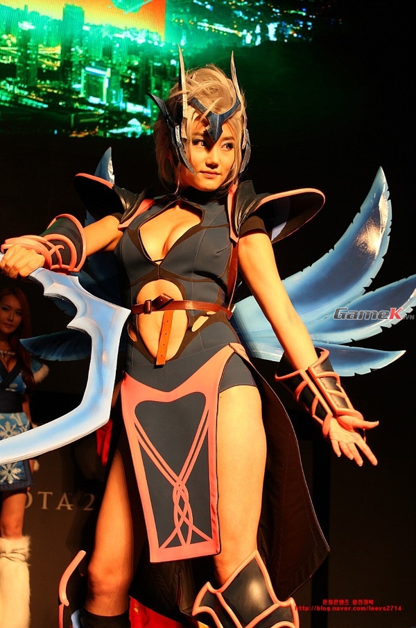Các bộ cosplay DOTA 2 cực chất tại G-Star 2013 25